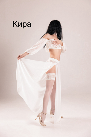 Девушка массажистка Кира, салон Эйфория